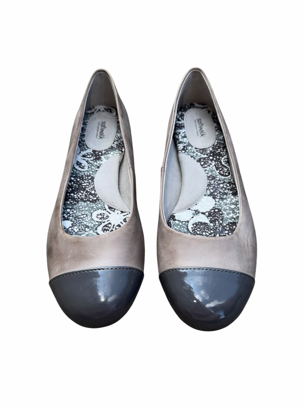 SoftWalk Light Gray w Dark Gray Patent Leather Slip On Ballet Flats Womens 11